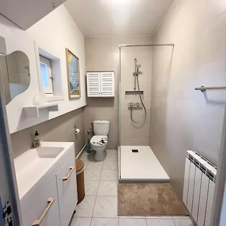 Apartment Charmant T2 Centre-ville Quartier Haut