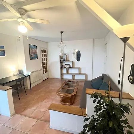 Apartment Charmant T2 Centre-ville Quartier Haut *